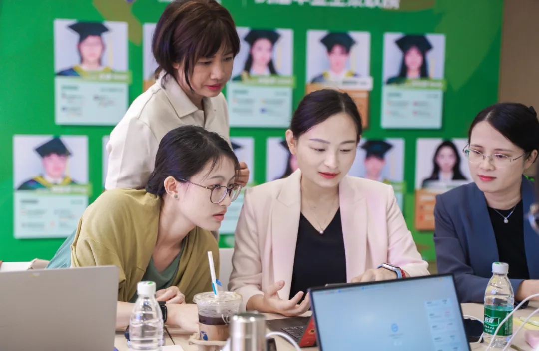 瑞得福学校 RDFIS